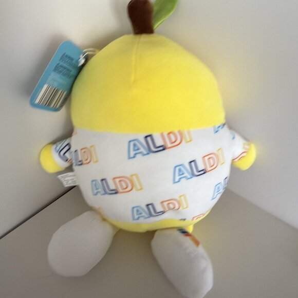 Aldi Produce Crew Charlotte Lemon Plush Rare NWT - Picture 6 of 9